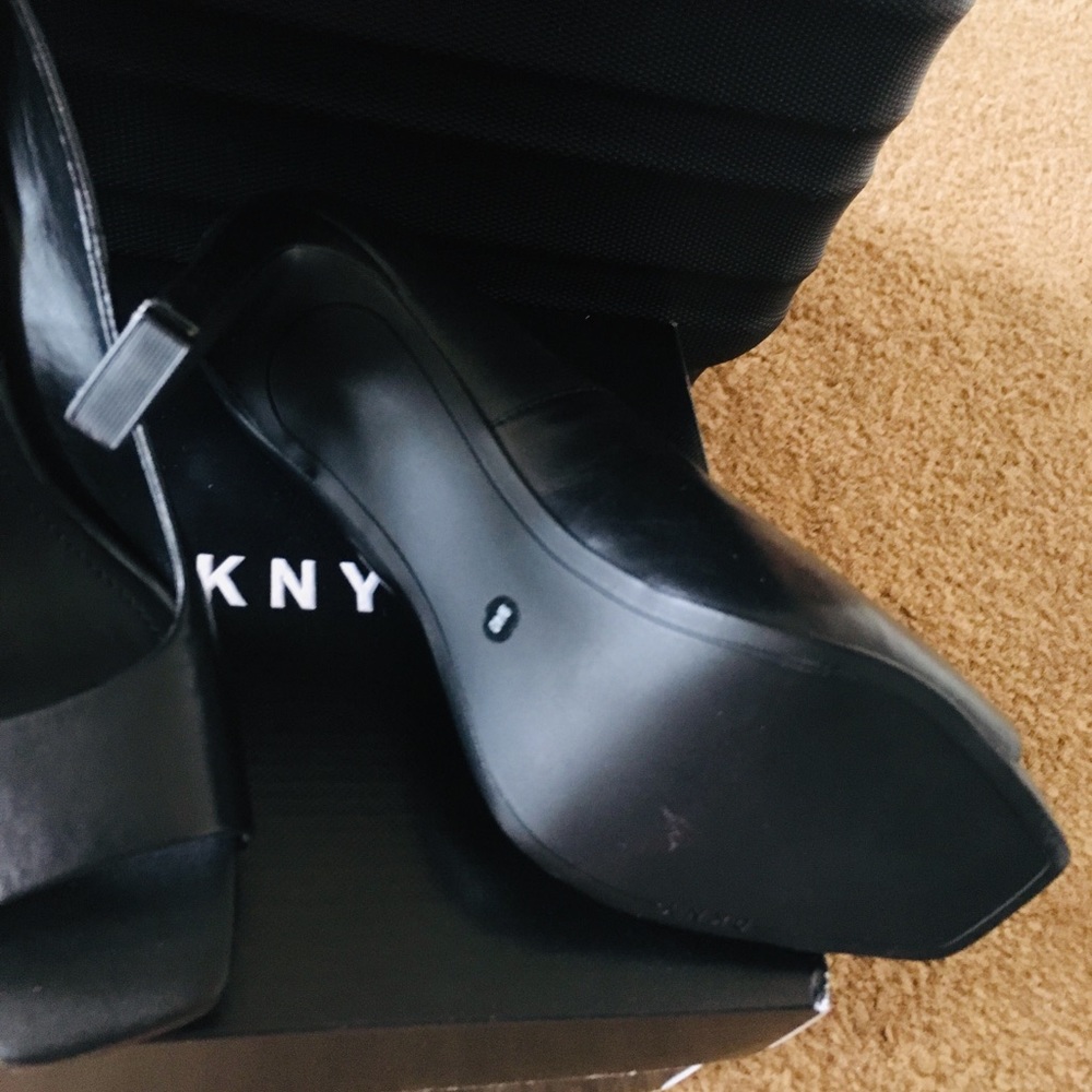 DKNY Claudia Peep Toe